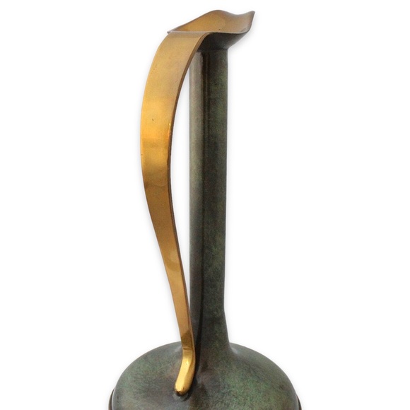 Vintage Israeli Green Verdigris Patina Brass Pitcher Vase Ewer Mid-Century 1950s - Picture 4 of 8